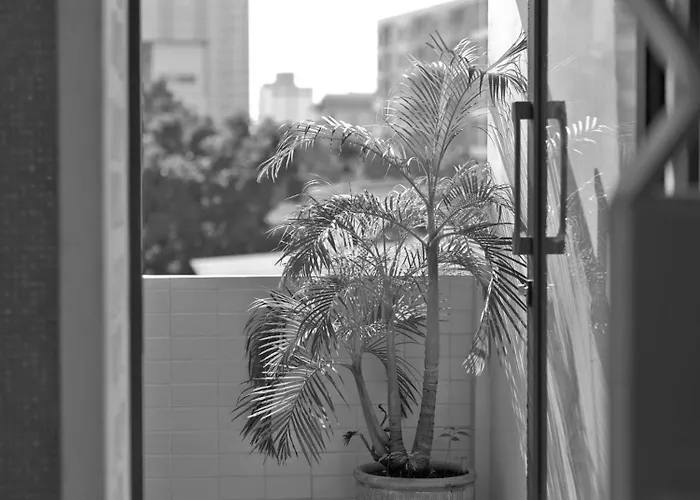 Siri Designer 3-storey Townhouse With Garden And Luxury Amenities Bangkok