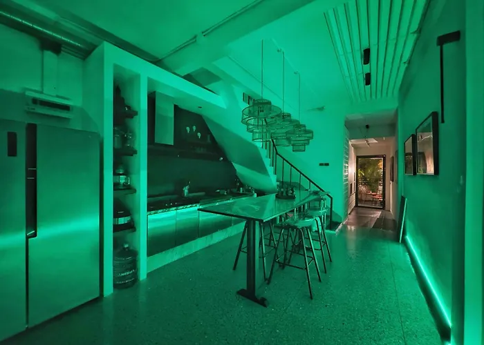 Holiday home Siri Designer 3-storey Townhouse With Garden And Luxury Amenities