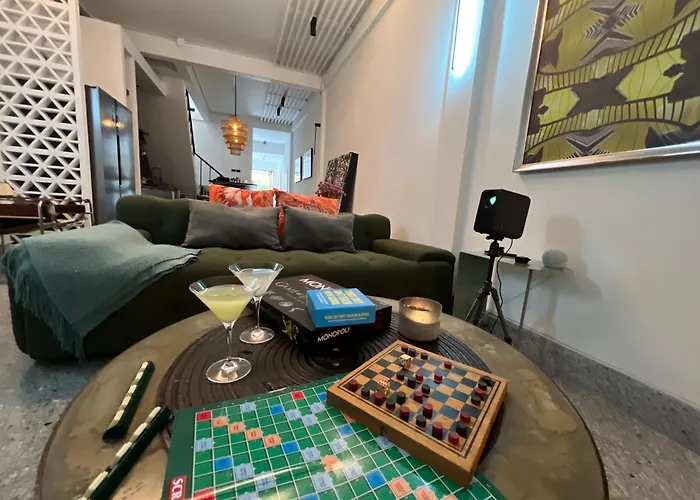 Holiday home Siri Designer 3-storey Townhouse With Garden And Luxury Amenities *