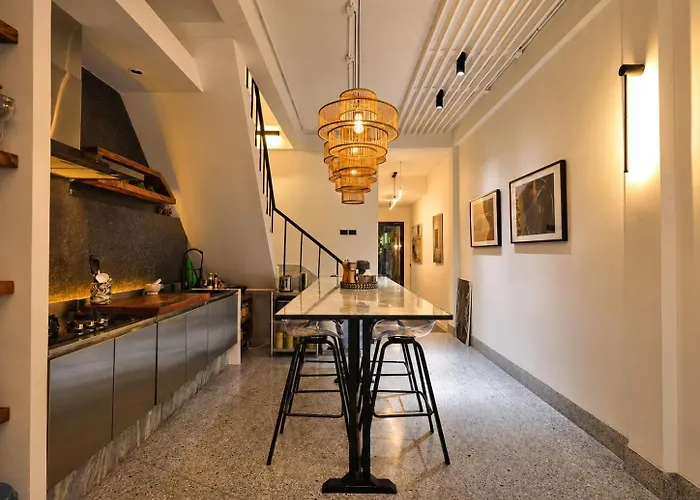 Siri Designer 3-storey Townhouse With Garden And Luxury Amenities * Bangkok